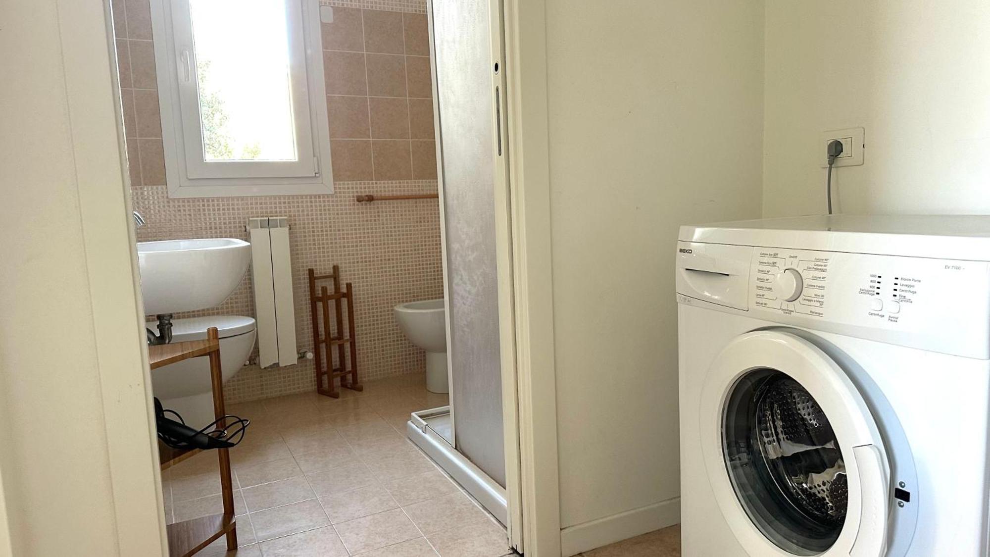 N185 - Numana, Meraviglioso Trilocale Con Terrazzo E Piscina Ngoại thất bức ảnh